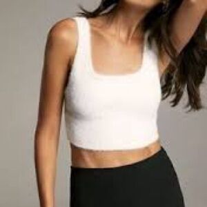 Babaton Fuzzy Sculpt Knit White Textured Crop Top Sz M